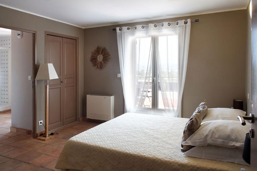 L'Hotellerie Kouros Cuers Cameră foto