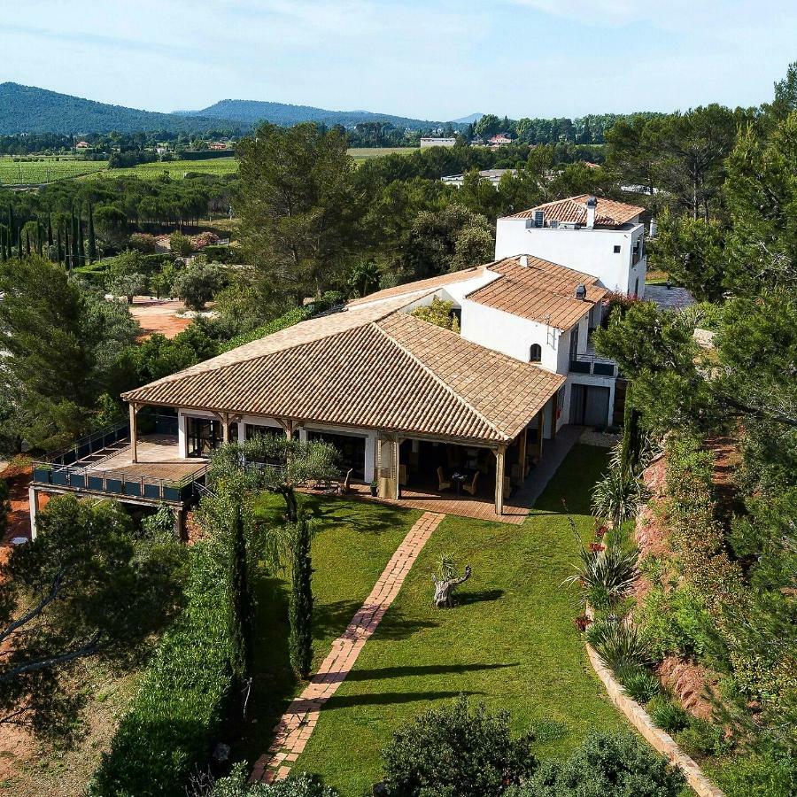 L'Hotellerie Kouros Cuers Exterior foto
