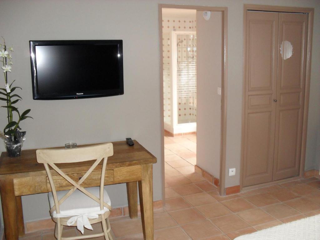 L'Hotellerie Kouros Cuers Cameră foto
